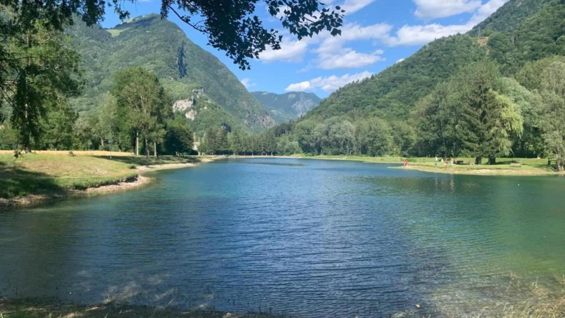 Giez Holiday Home Near Lake Annecy דירה